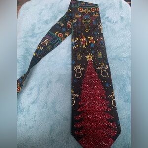 Tango by Max Raab holiday 100% Silk Christmas Tie
